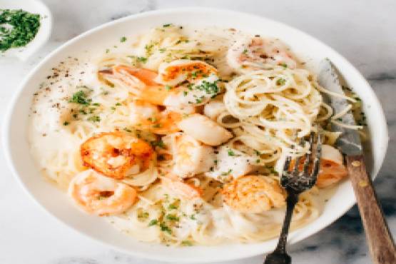 Seafood Pasta (White Sauce)